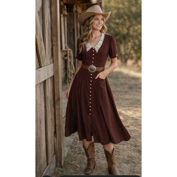 Just Choon Dresses & Skirts - Vintage Just Choon Dress Size 11, Brown, Button Front, Lace Up Back, No Belt
